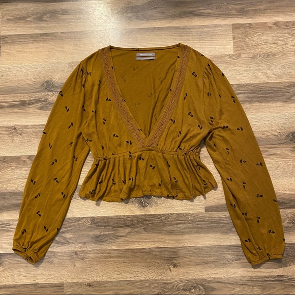 Urban Outfitters Tops - Urban Outfitters Mustard V Neck Cropped Long Sleeve